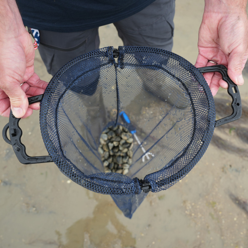 FILET DE PECHE AVEC POIGNEE PVC