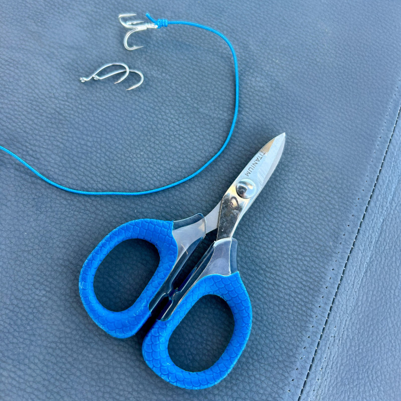 CISEAUX À TRESSE LAMES DENTÉES 4 CM