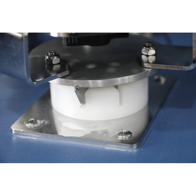 CONNECTEUR SOCLE P.C. ROTATIF